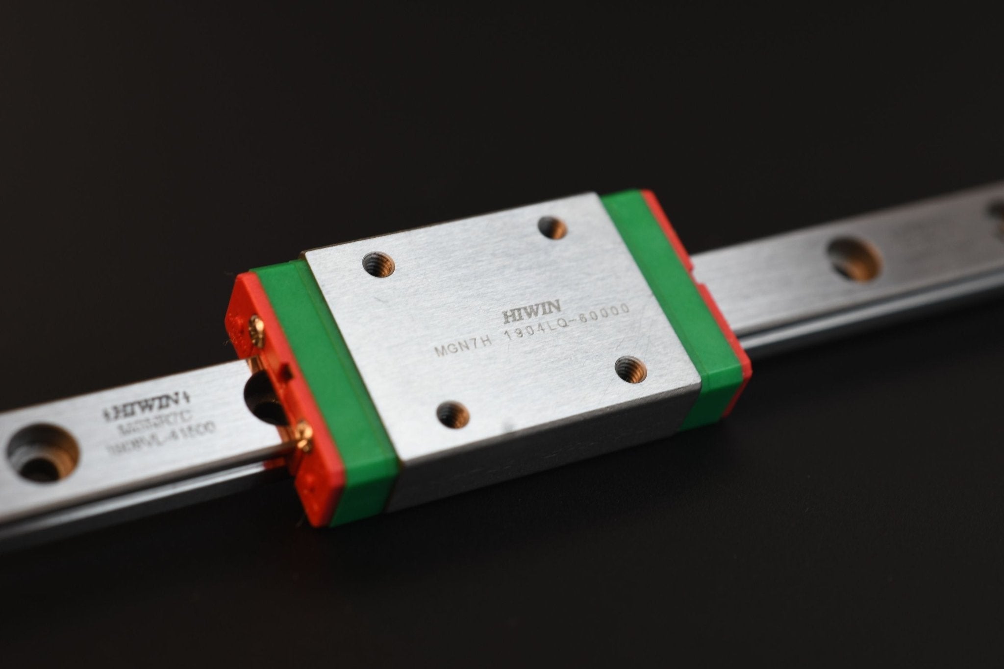 HIWIN MGN7 Rail and Block (MGN7H1R150Z1CM) - MGN7H1R150Z1CM - DREMC STORE